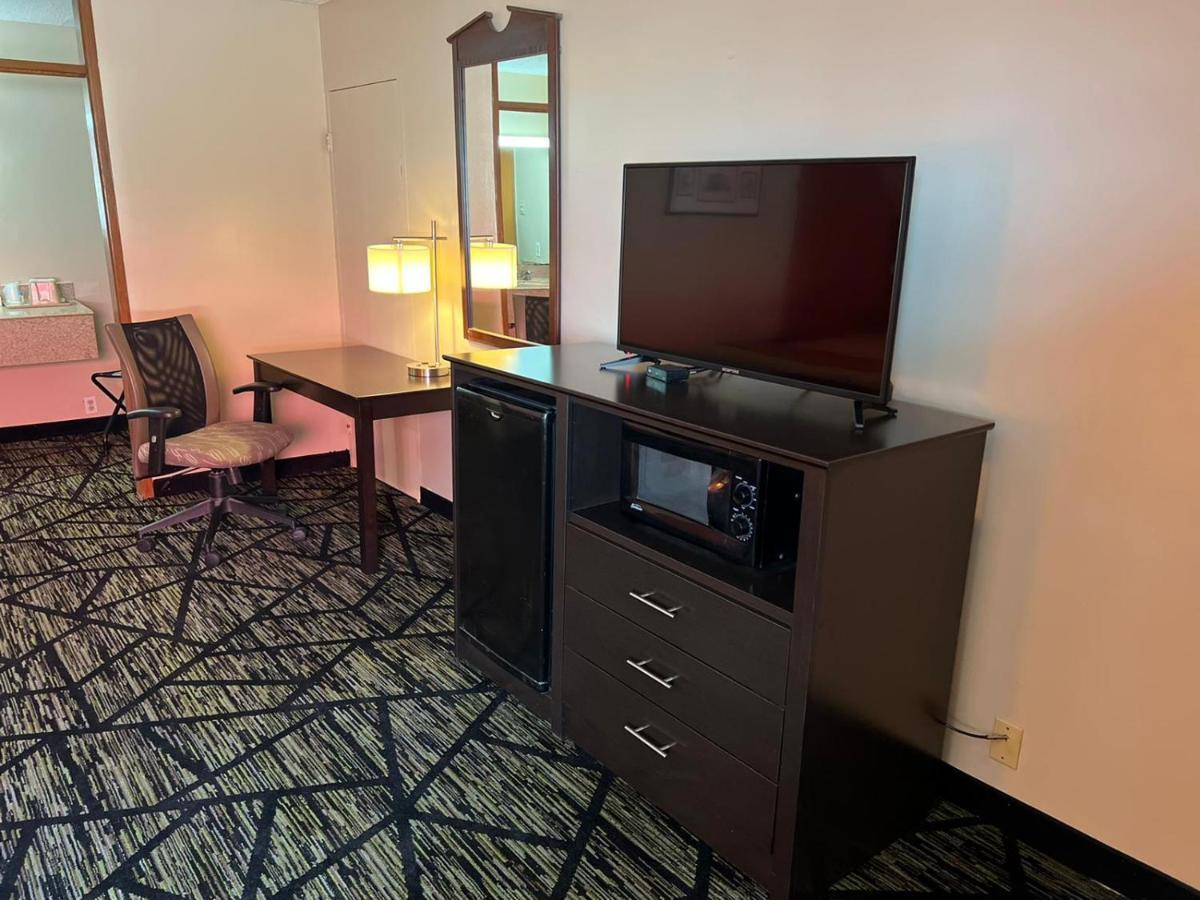 Travelers Lodge Beatrice Ngoại thất bức ảnh